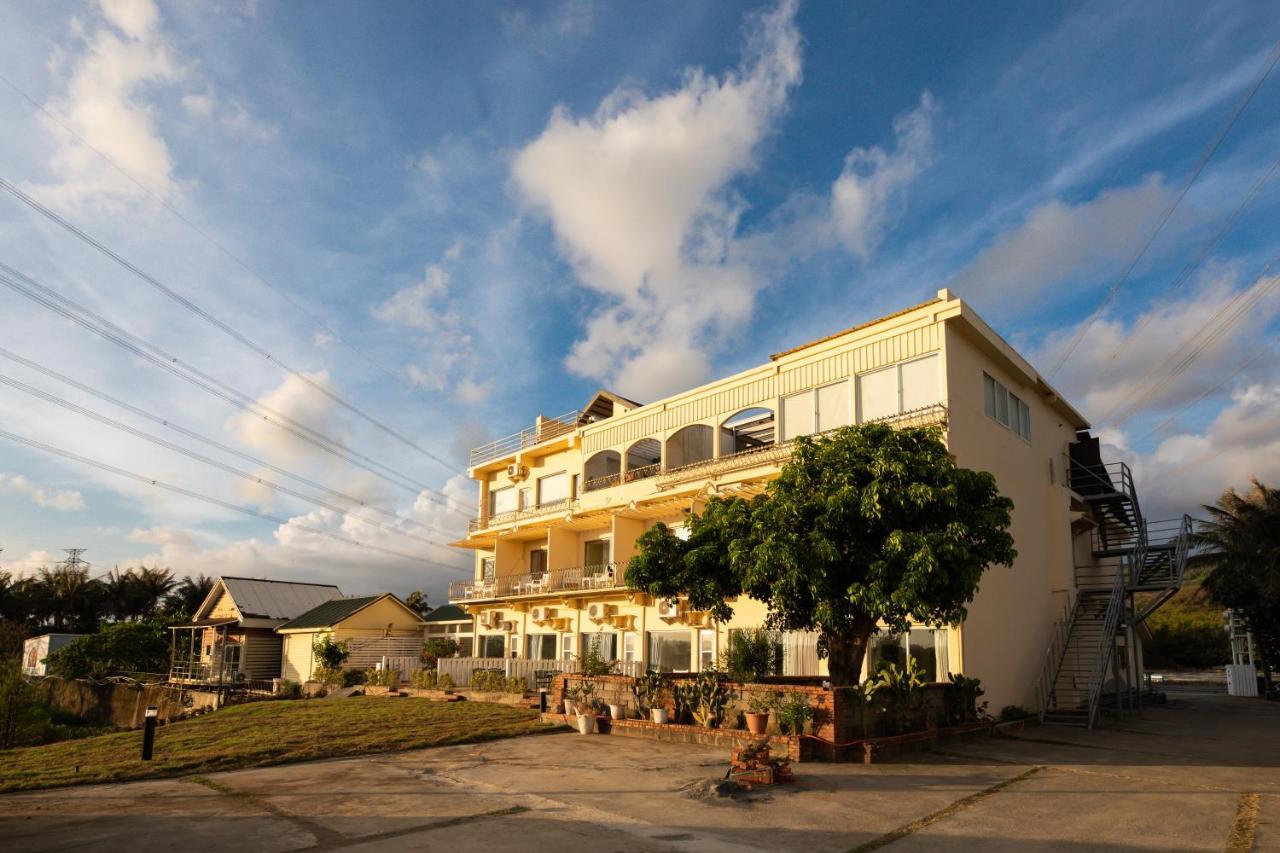 Hotel 墾丁戀戀星辰湖畔莊園 星辰館 Longshui Exterior foto